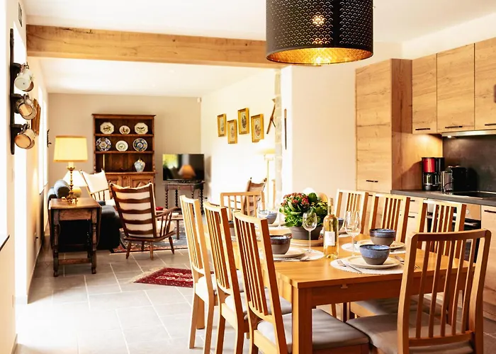 Le Nogal Feriehus Momignies